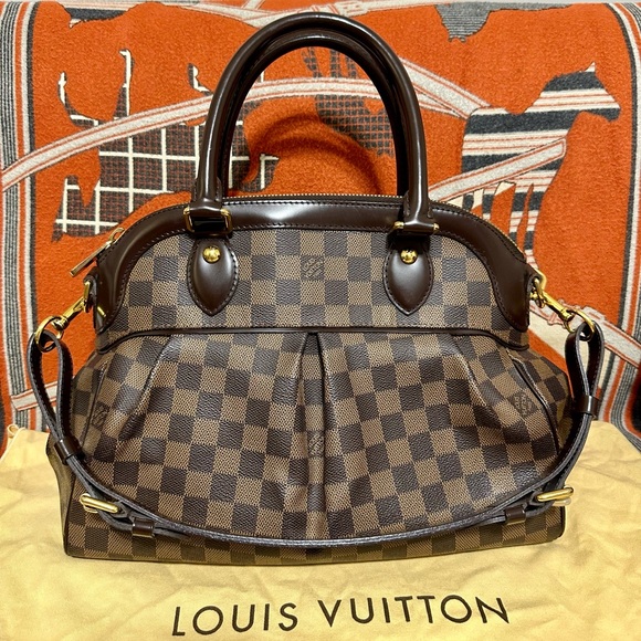LOUIS VUITTON ❤️🌟DAMIER EBENE TREVI PM⭐️ - Picture 1 of 14